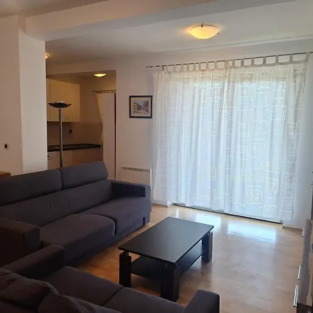 Fiuman Apartament *